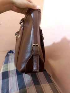 Suvarna brown vegan leather tote bag