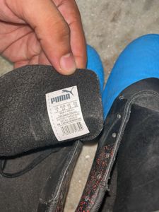 Puma Soccer Cleats - Size 10