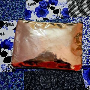 Myglamm Textured Golden Vanity Makeup Pouch