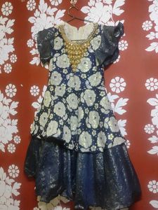 Elegant Girls' Party Dress