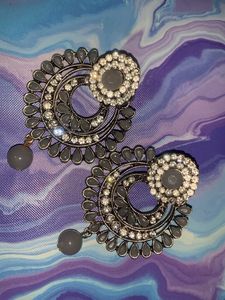 Elegant Grey Statement Jhumkas