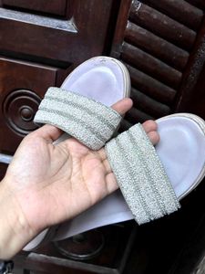 New Flats Stelotoes