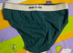 Brief