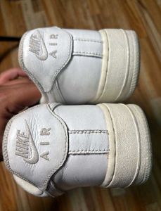 nike 1st copy sneakers