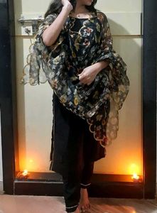 Black Kurti ,pant Along With Floral Dupatta