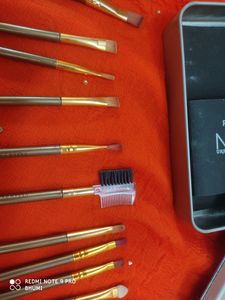 Makeup Brush