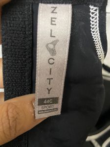 Black Sports Bra - 44 C New
