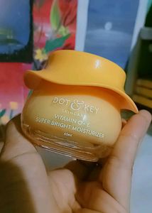Dot &amp; Key Moisturizer