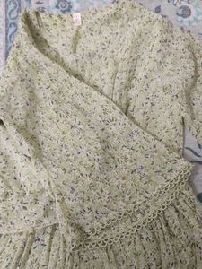 Floral Twist Top