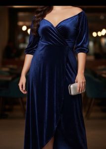 Elegant Blue Velvet Maxi Dress