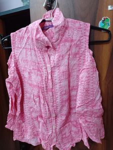 COLD SHOULDER TOP