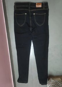 Black Skinny Jeans