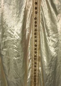 Abaya White