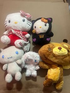 Sanrio Plush Toy Bundle