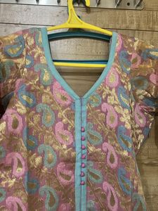 Banarasi kurti💟