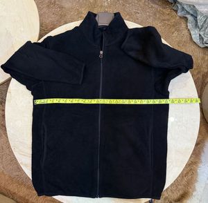 uniqlo Navy Blue Fleece Jacket