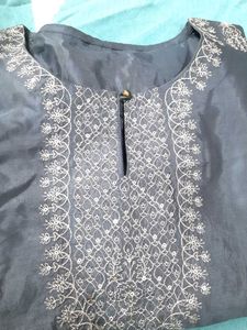 Elegant Embroidered Kurta