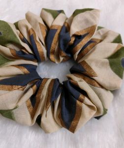 Scrunchie Set Of Four