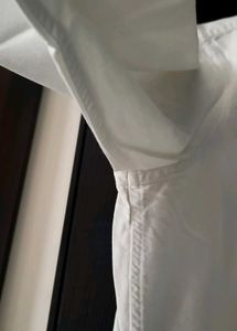 American Eagle White Shirt