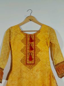 Yellow Printed Layered For Girl&#39;s