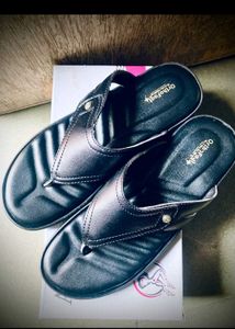 Orthopedic Black Leather Flip-Flops