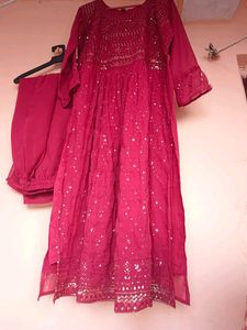 Huge Sell BRAND NEW NAIRACUT 2 PC DRESS SET