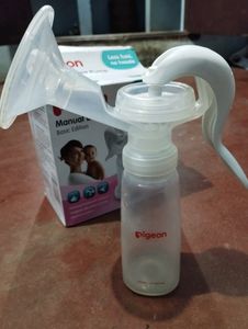 Pigeon Manual Breast Pump