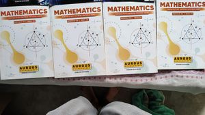 IIT JEE  Study Material Set Class 12th Aurous