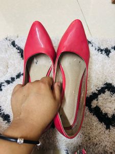 Dress Berry Pumps