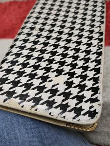 Lino Perros Wallet only