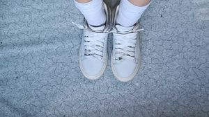 Alexander McQueen Authentic Sneaker.