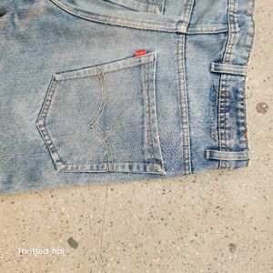 Levis 6 poceket Jean