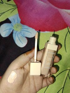 Foundation and concealer combo
