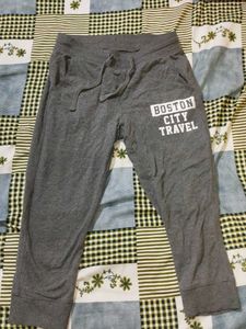 Boston City Travel Cropped Pants