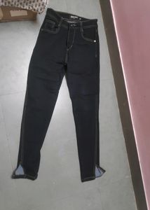 Black Skinny Jeans