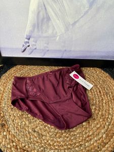 Enamor Briefs
