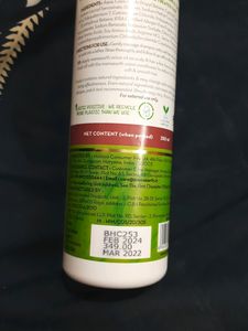 Mamaearth Onion Shampoo (250ml )