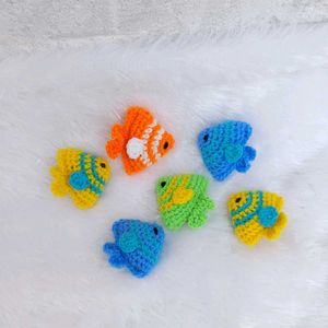 Cute Crochet Fish keychain 🧡💛💙💚