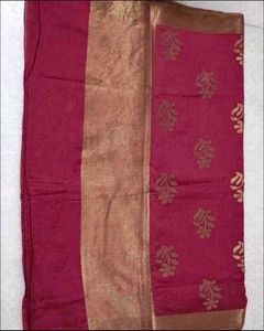 Pink &amp; Gold Floral Print Saree