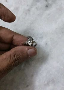 Toe Ring