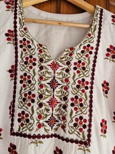 Embroidered Cotton Set