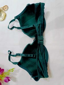 🇳🇿💫 Beautiful Bottle Green Colour Paded Bra