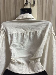 puffy sleeve White Twist Front crop Top