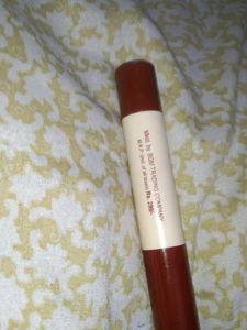 colors queen lip caryon shade coffee