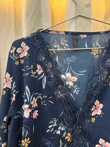 Floral Print Shrug- L Size