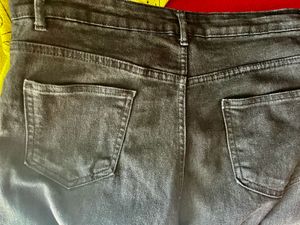 High-Waisted Wide-Leg Black Pants