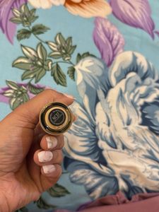 MAC Studio Fix Foundation NC 37