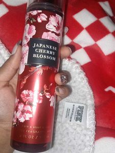 BRAND NEW SEALED BATH AND BODY WORKS CHERRY BLOSSO