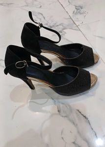 Sparkling Black Heels...size 40