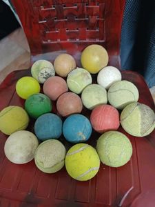 20 Assorted Balls